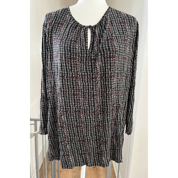 EUC Chaps 3X Black/White/Red Plaid Long Sleeve Blouse With Keyhole Neck & Button - Picture 1 of 7